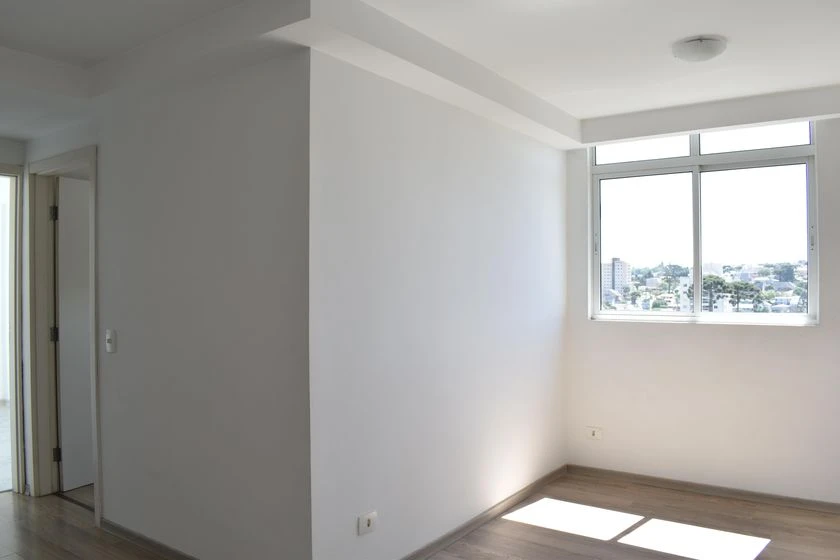 2-bedroom apartment with an open-plan kitchen