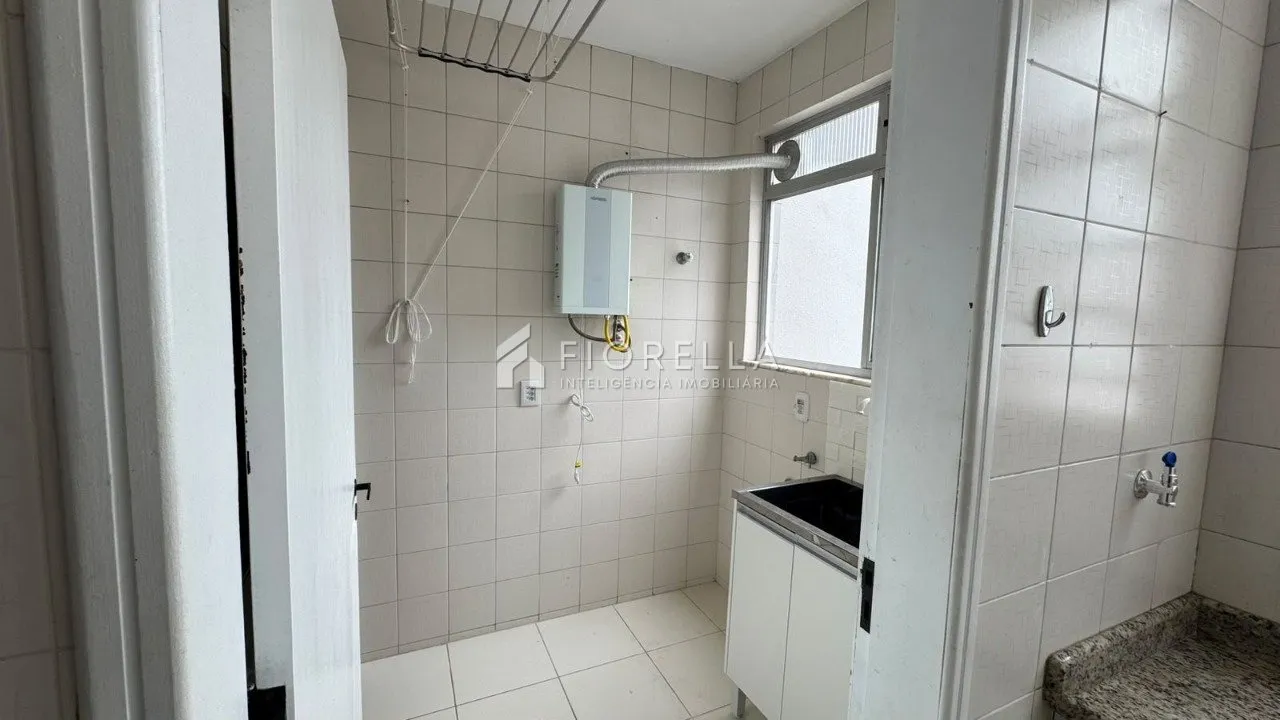 113 m² apartment with a home office and a water view — photo 23