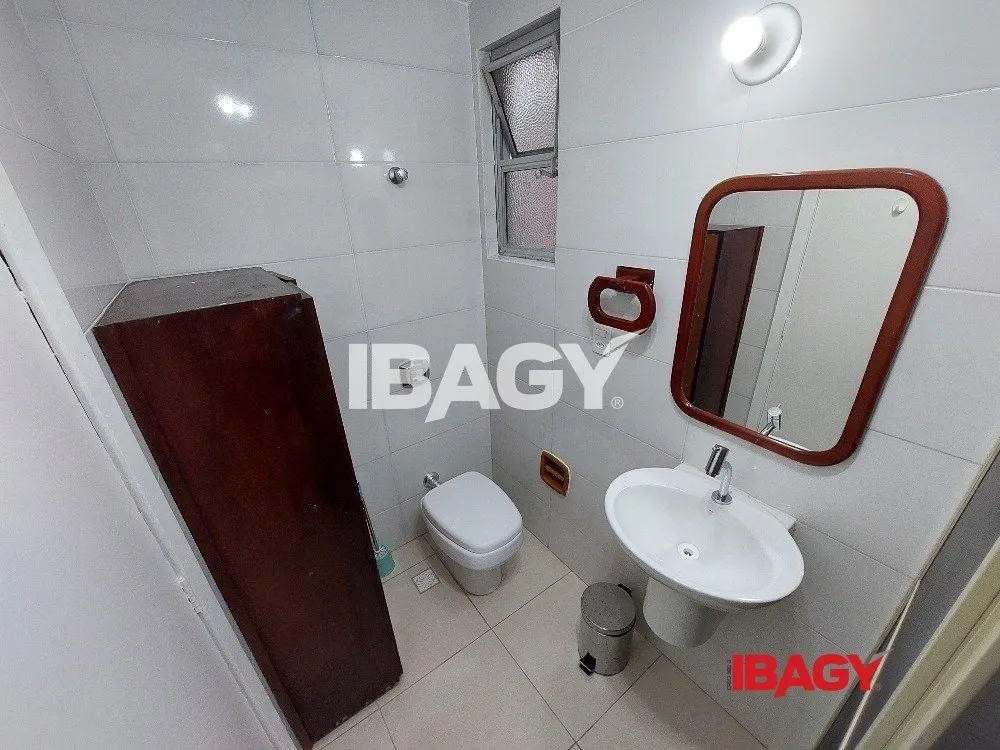 Apartamento sin estacionamiento, cocina cerrada y 75 m² — photo 11