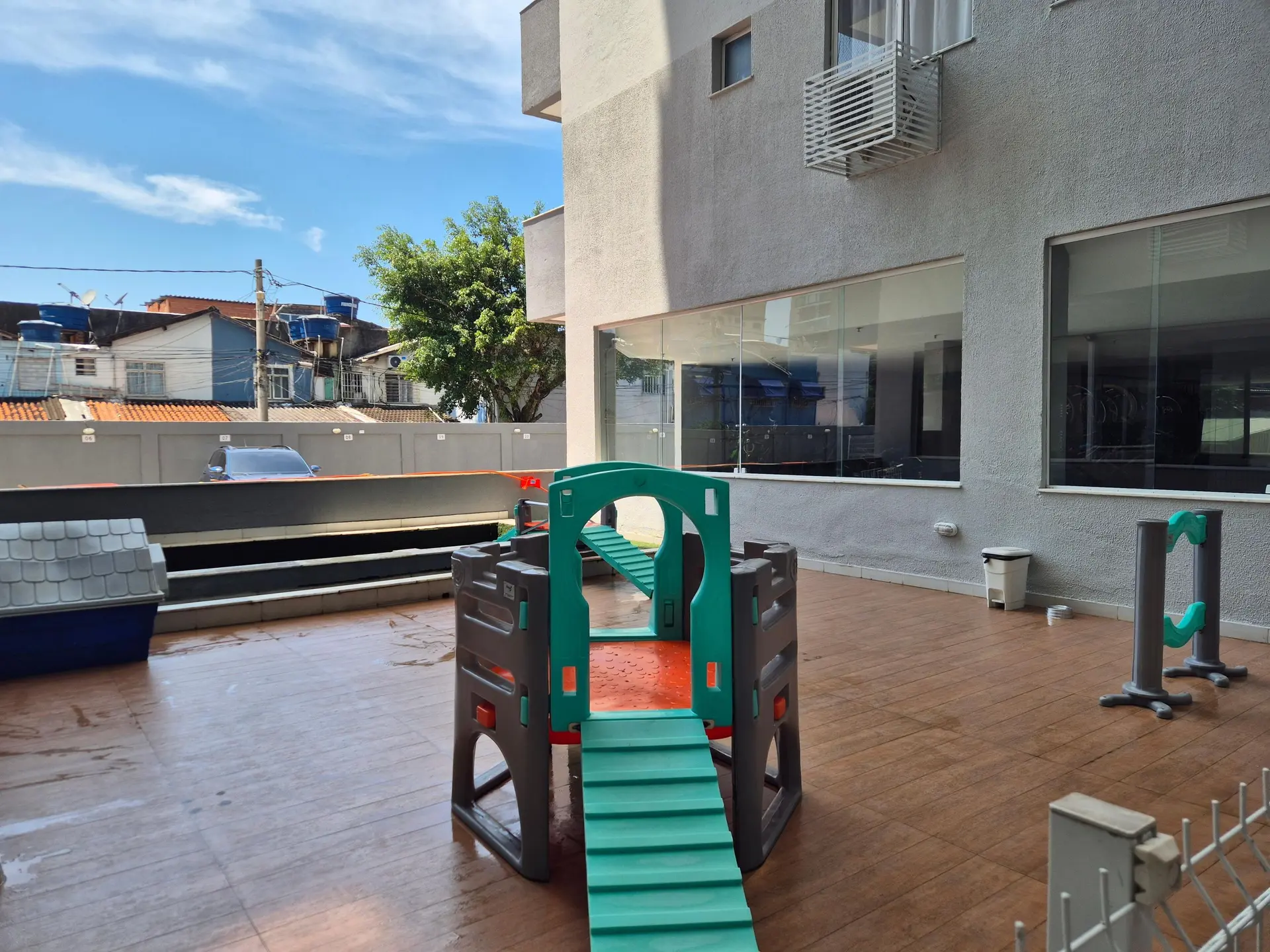 Mountain view in a one-bedroom apartment, 54 m² — photo 25