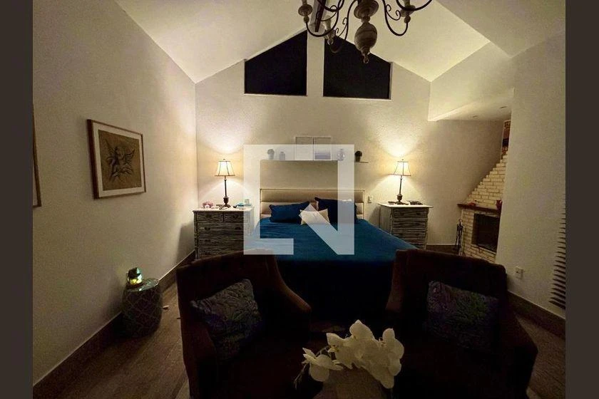 Furnished apartment, 492 m², with a glass-enclosed balcony — photo 27