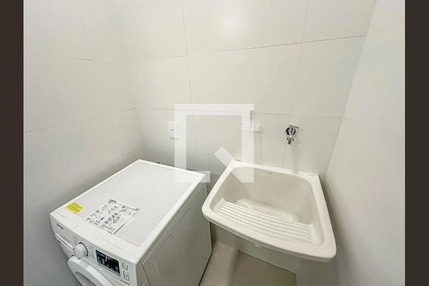 Квартира 32 м² з кухнею відкритого плану та 1 спальнею — photo 47