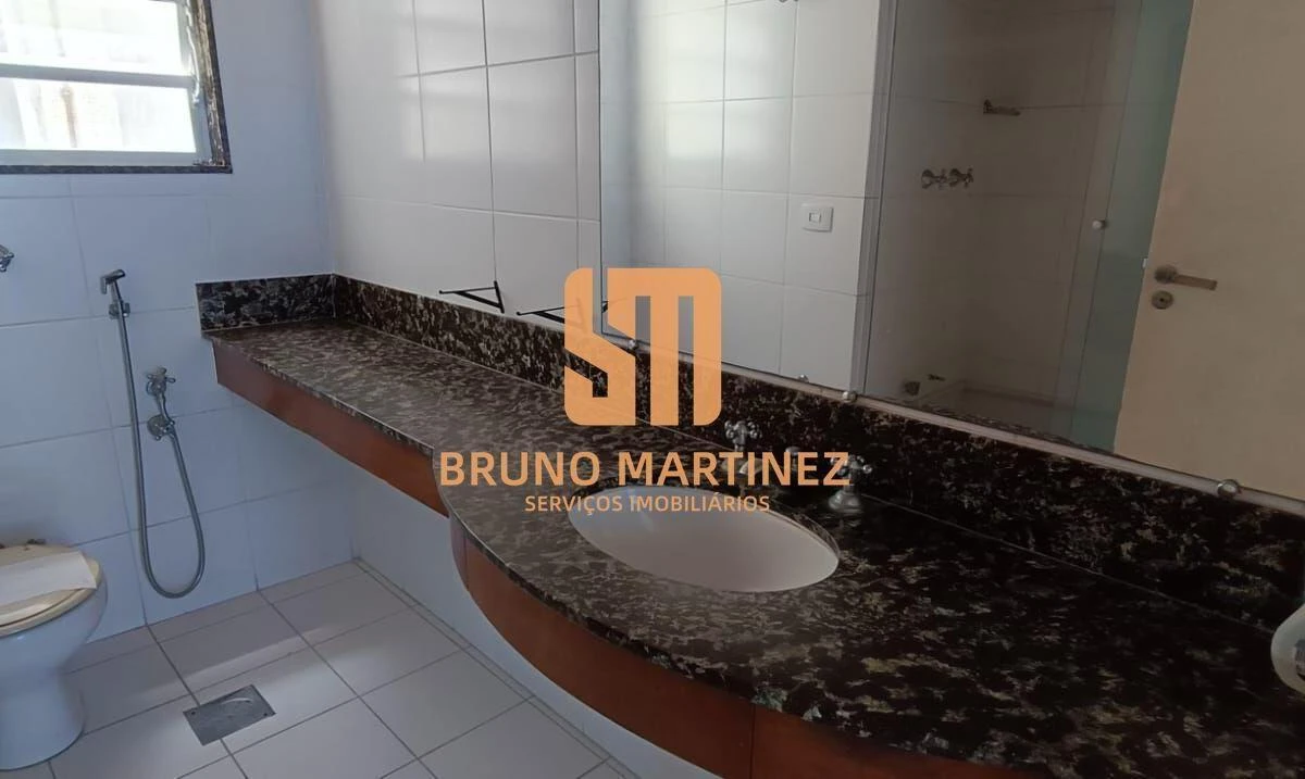 Furnished 3-bedroom apartment, 207 m², 2 parking spots — photo 32