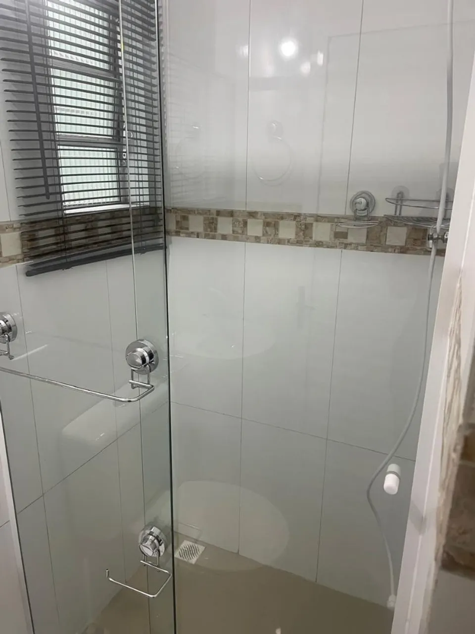 Furnished studio with kitchenette and 1 parking spot