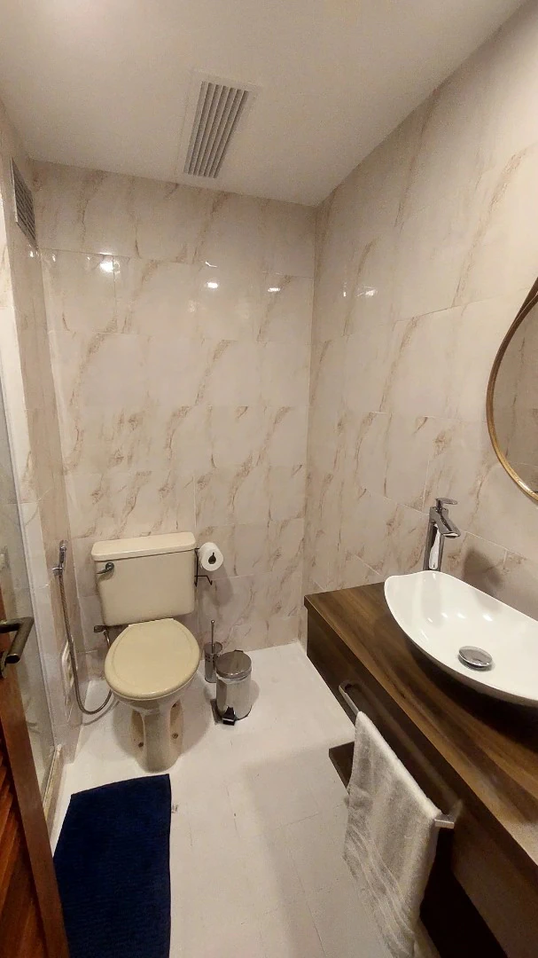 Furnished apartment, 78 m², with a water view — photo 21