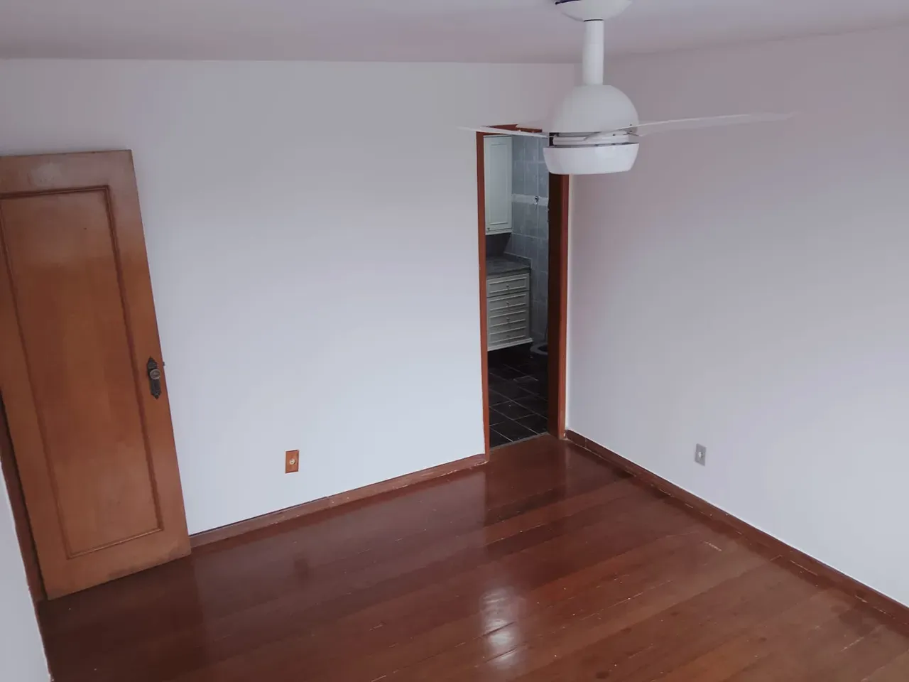 Rental apartment with 3 bedrooms, 3 baths and 140 m² — photo 13