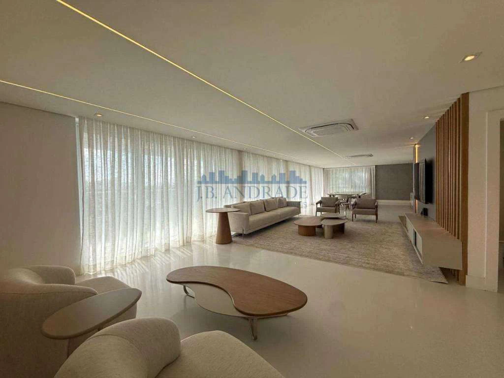 Furnished house with 4 en-suite bedrooms and 993 m² — photo 8