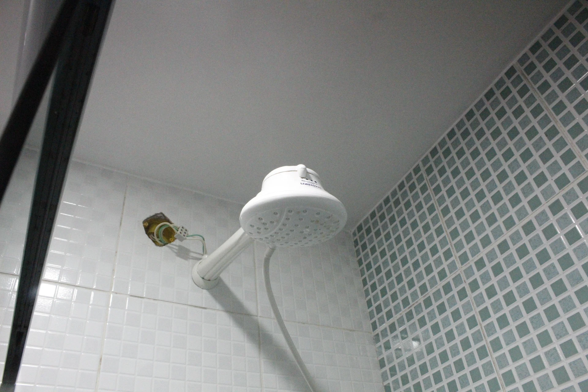 Casa sem mobília com 1 quarto e 2 banheiros e garagem — photo 22