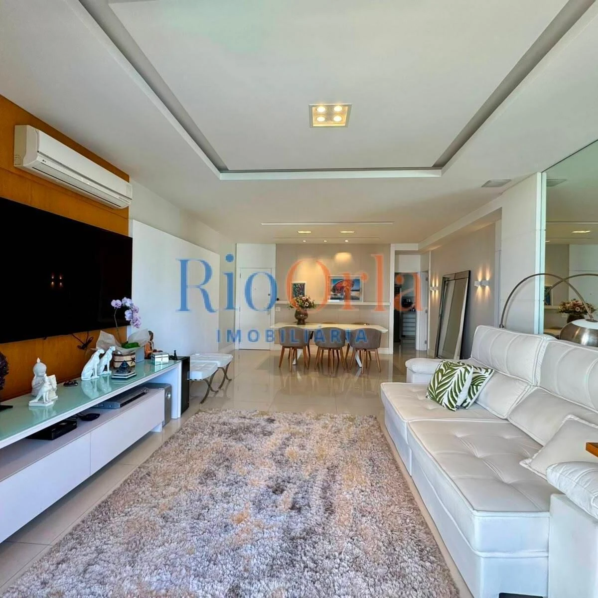 3-bedroom apartment with balcony and 160 m² — photo 2