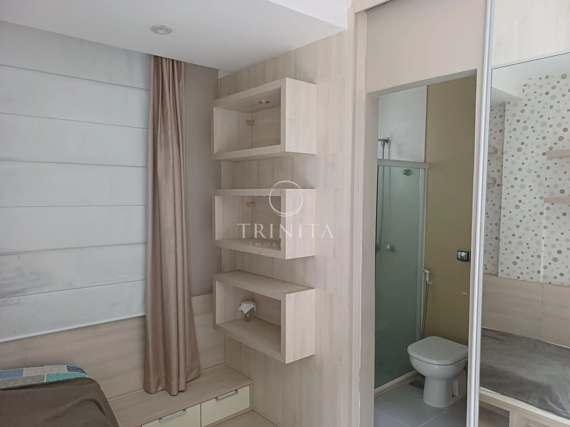 House, 490 m², with a grill on the balcony — photo 68