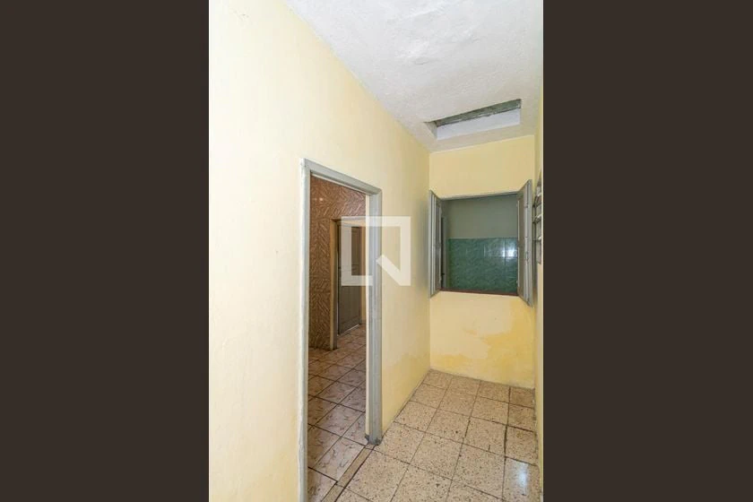 House for rent with no parking, 2 bedrooms and 52 m² — photo 29
