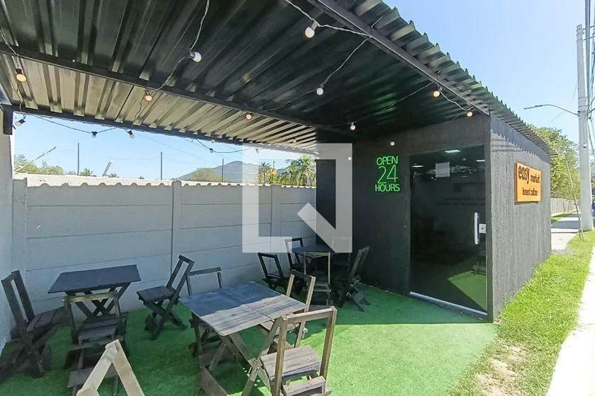 2-bedroom apartment in a building with a gym — photo 14