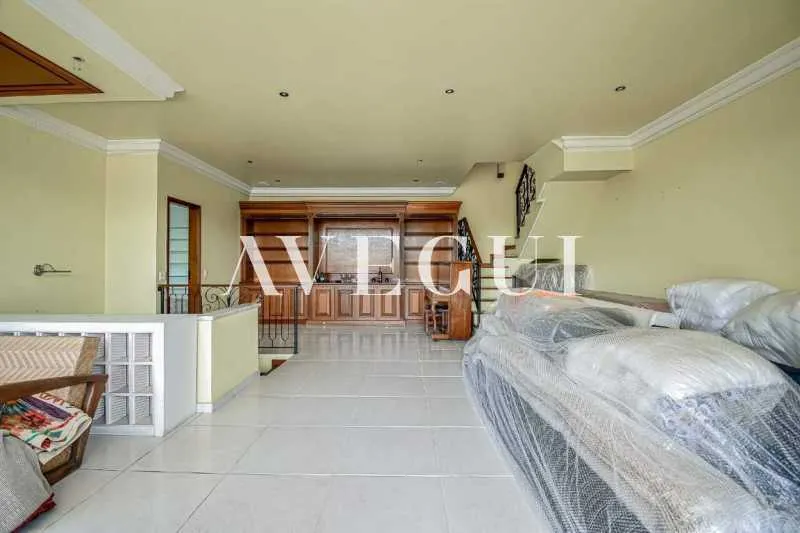 Furnished 4-bedroom house with 5 bathrooms — photo 18