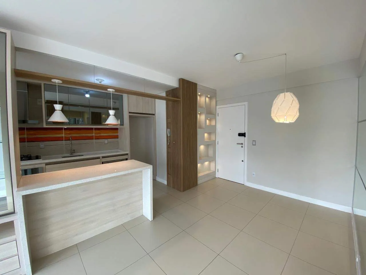 Furnished 2-bedroom apartment with 1 en-suite, 67 m² — photo 4