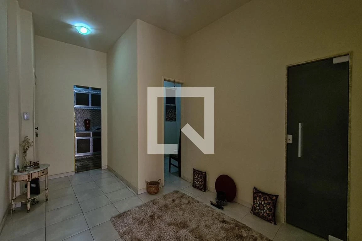 Apartamento amueblado con 2 dormitorios y 2 baños — photo 25