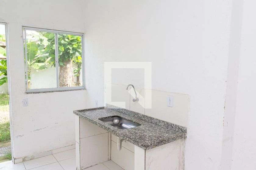 43 m² studio kitnet with an en-suite bathroom — photo 14