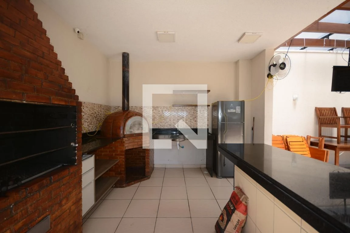 1-bedroom apartment with open-plan kitchen — photo 37