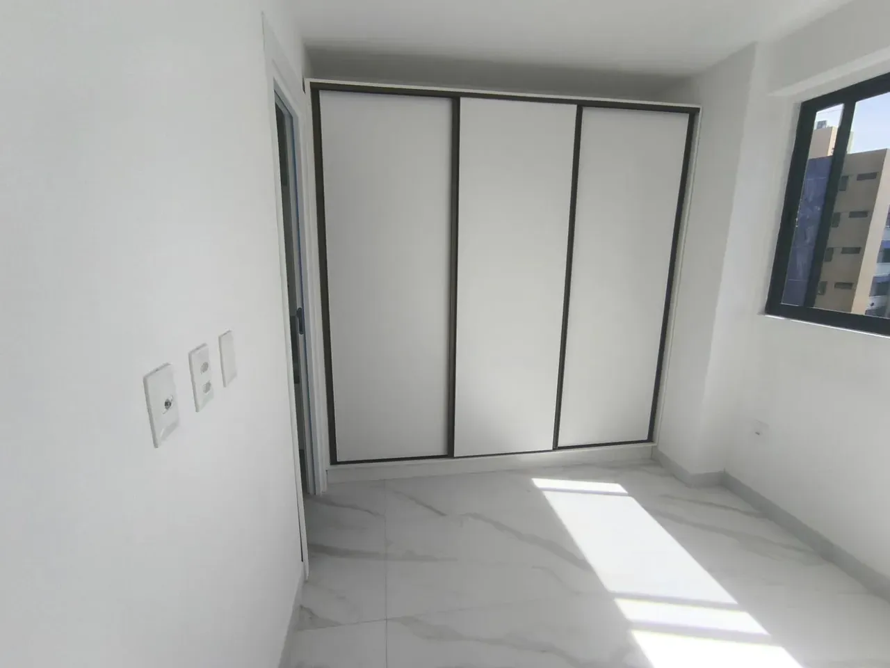 2-bedroom apartment with balcony and 1 parking space — photo 6