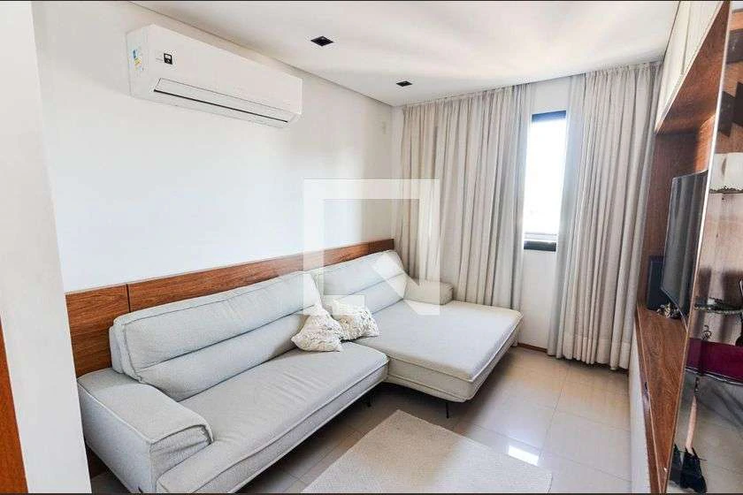 3-bedroom penthouse with open-plan kitchen and 2 parking