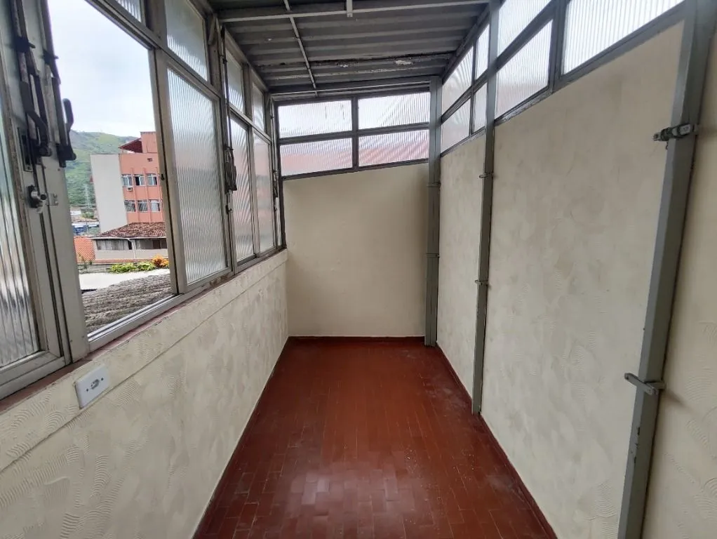 Квартира 80 м² із заскленим балконом та видом на гори — photo 5