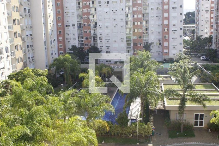 Apartment with balcony, 2 bedrooms and 55 m² — photo 15