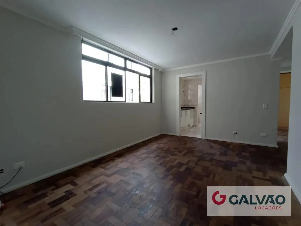 Apartment, 88 m², with wood or laminate floors — photo 6