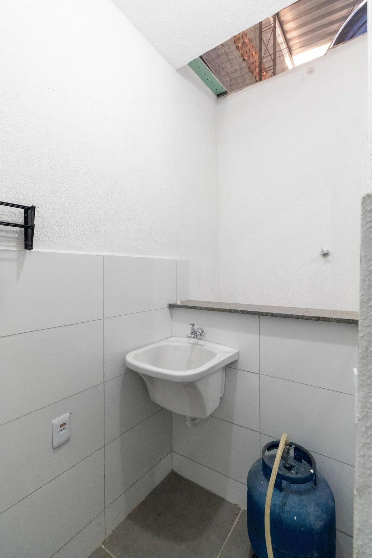 Apartamento sem mobília com 2 quartos e 1 banheiro — photo 16