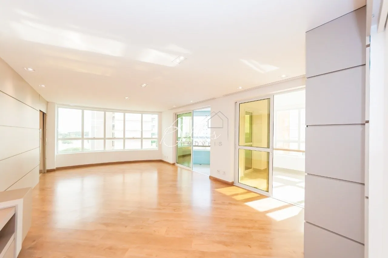 Квартира з 4 спальнями на 331 м² та 2 місця — photo 5
