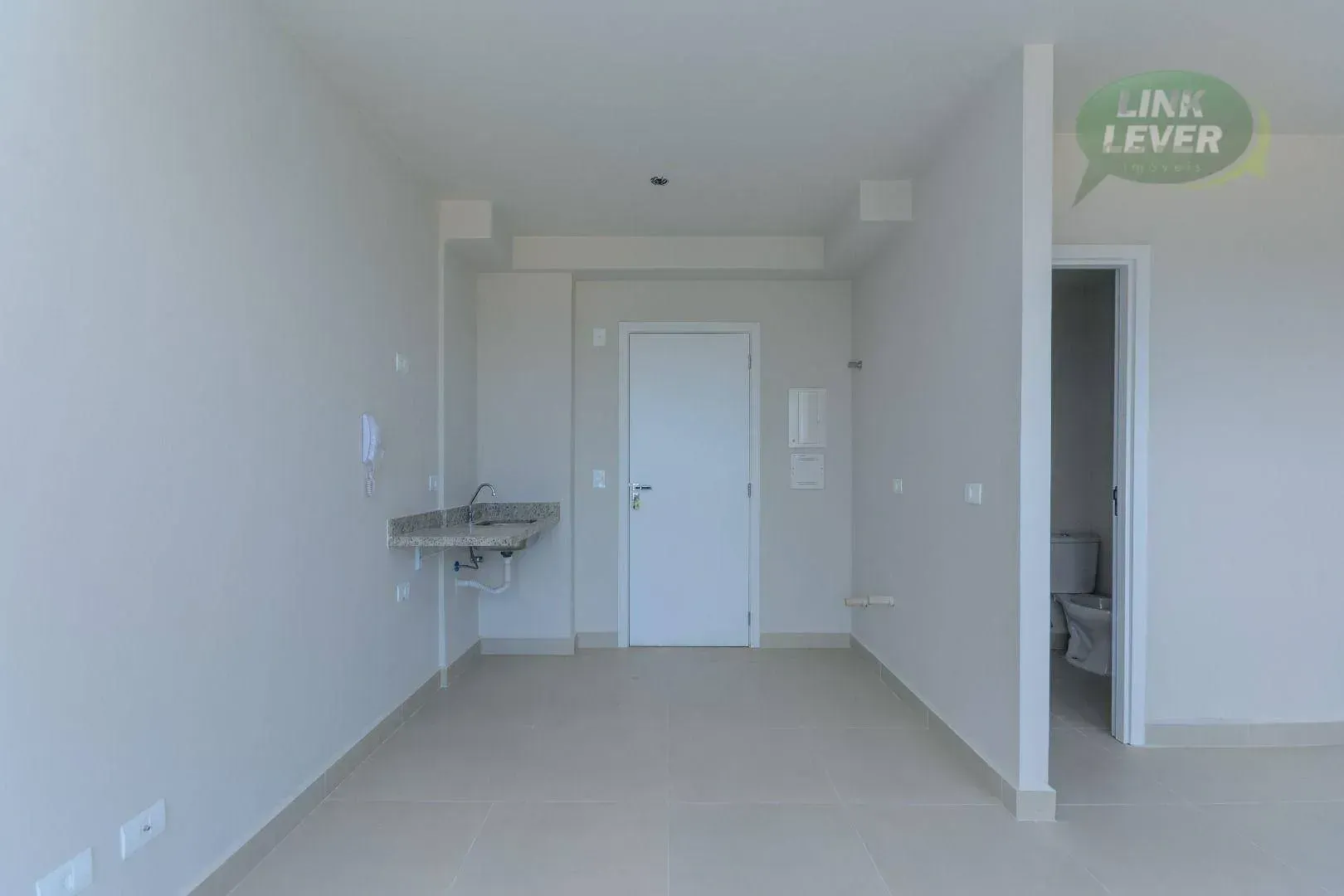 Furnished one-bedroom apartment, 26 m² — photo 12