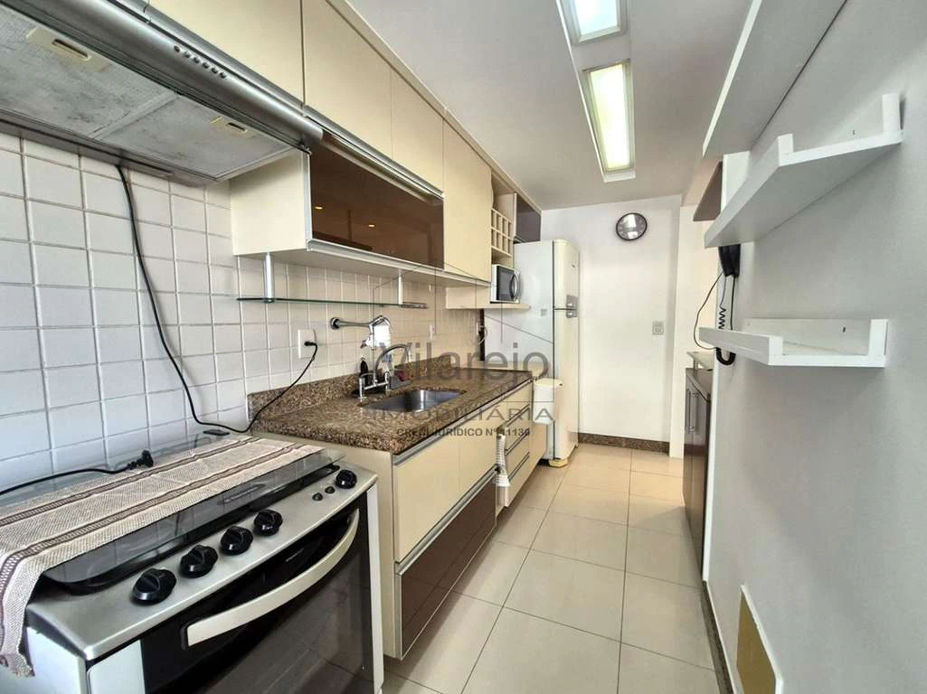 Furnished apartment with open kitchen and gas stove — photo 10