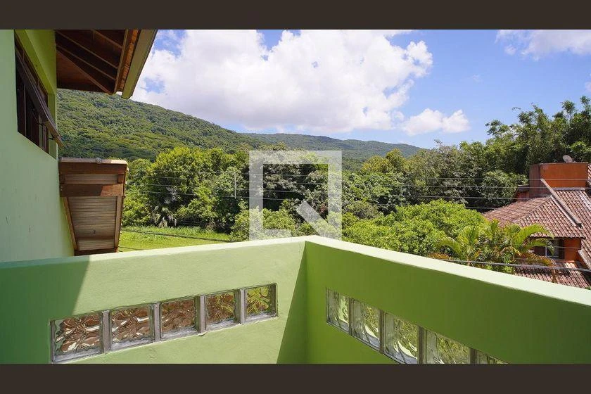 House, 735 m², with floor-to-ceiling windows — photo 11