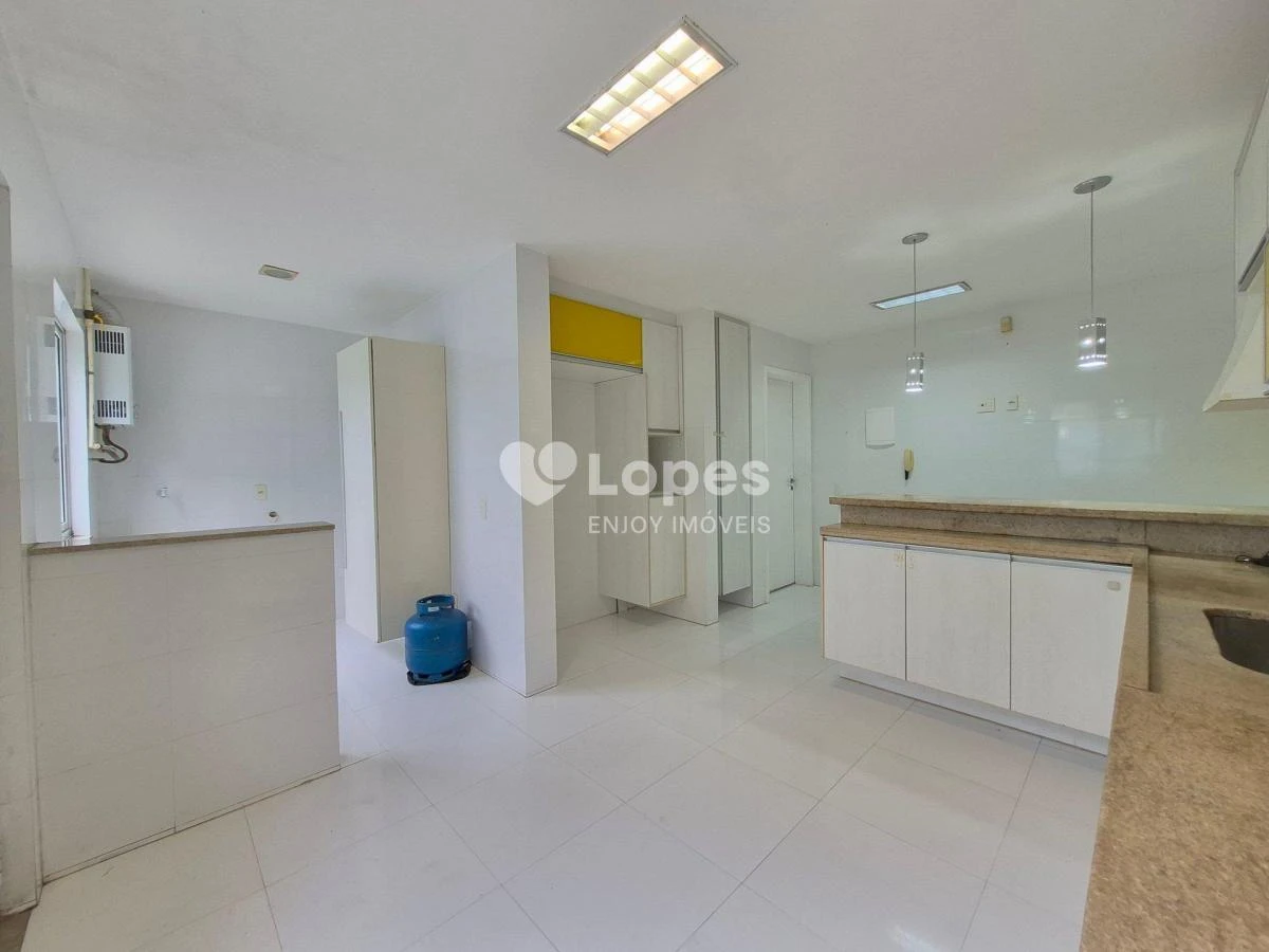 Будинок 247 м² з балконом із грилем та власним барбекю — photo 46
