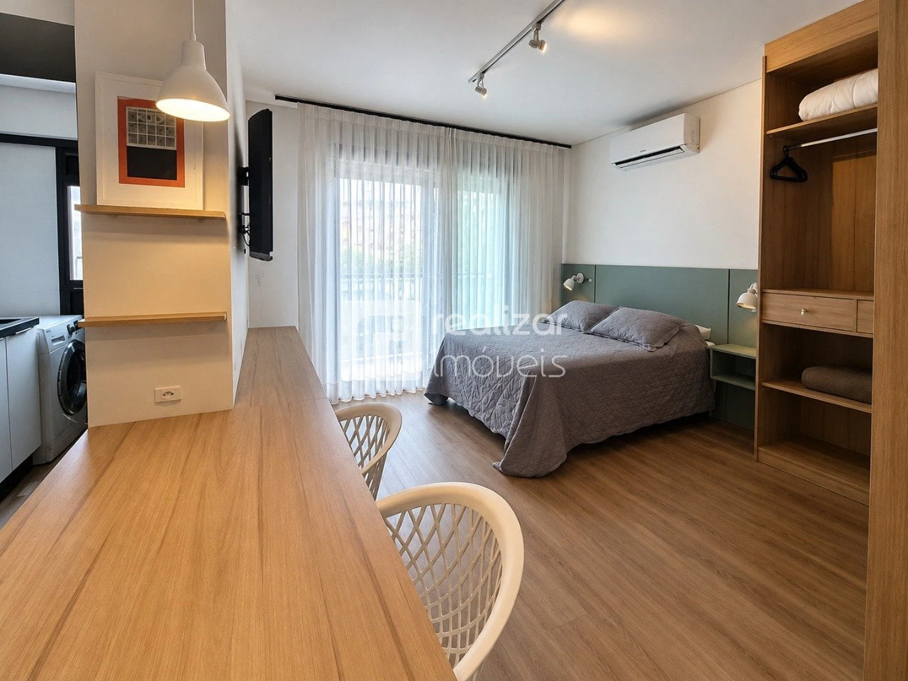 Furnished apartment, 39 m², with a grill on the balcony