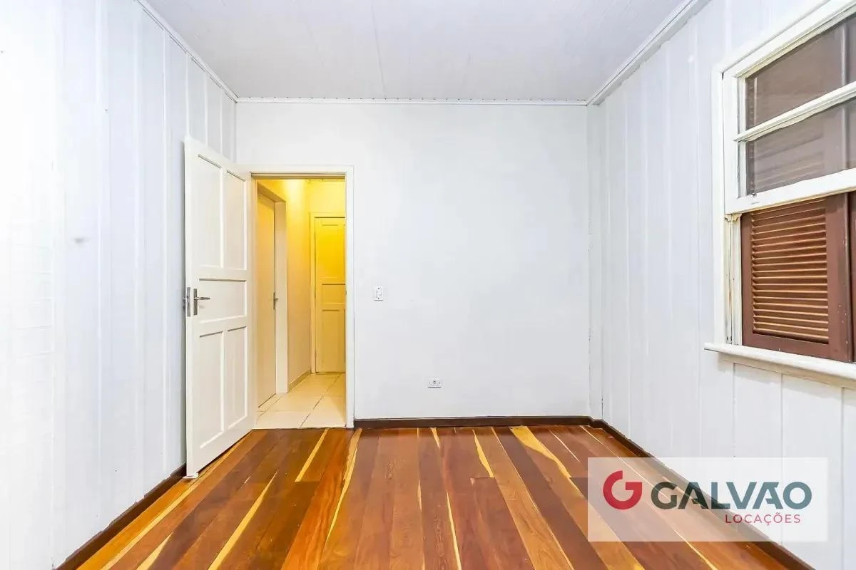 House with a separate kitchen and 5 bedrooms, 224 m² — photo 41