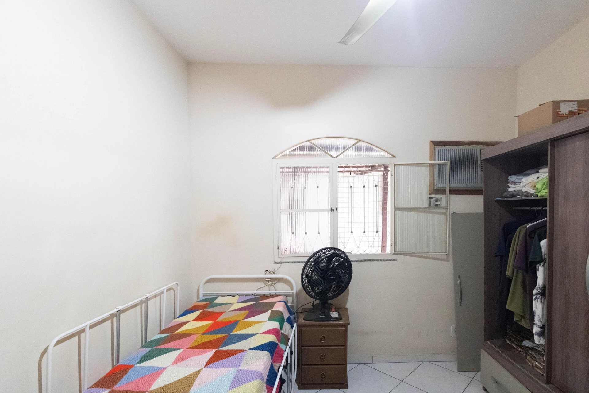 Casa amueblada con 6 dormitorios, 3 baños y jardín propio — photo 36