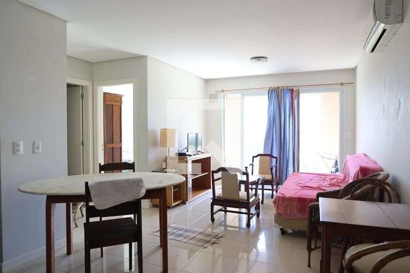 1-bedroom apartment with a balcony and private BBQ