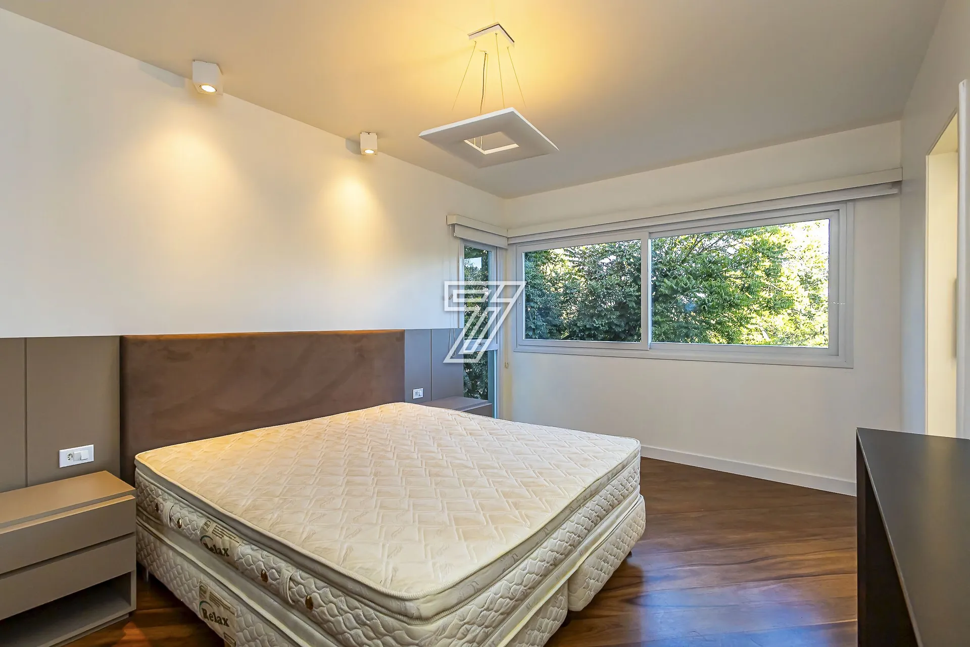Casa para locação com 4 quartos e 3 suítes — photo 43