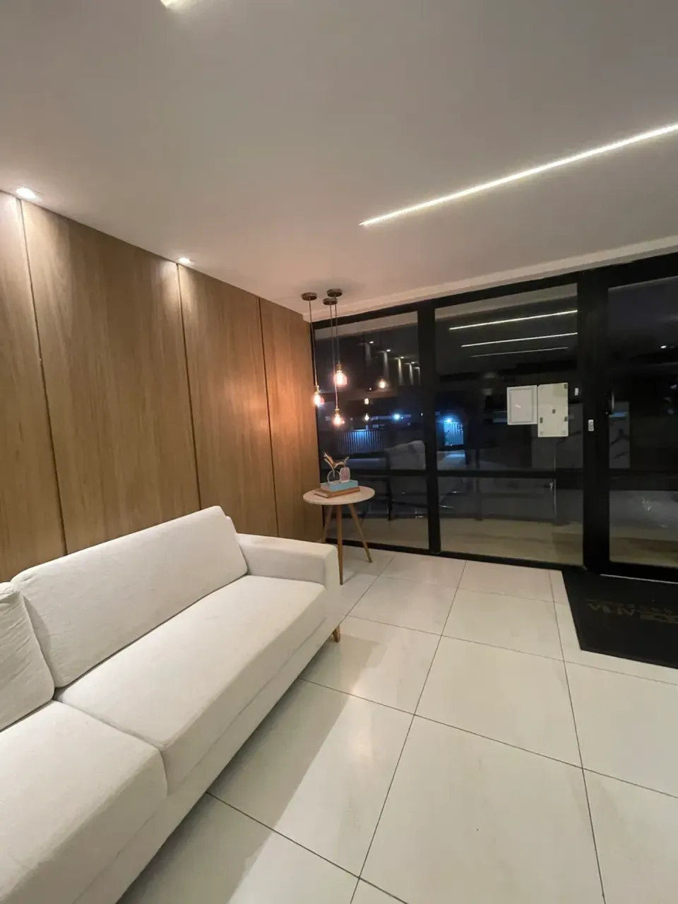 3-bedroom apartment with a grill on the balcony — photo 5
