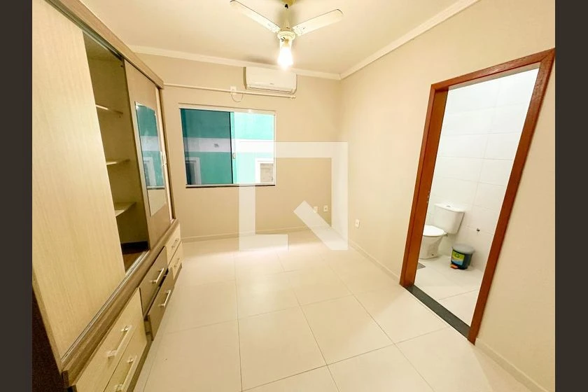 2-bedroom apartment with en-suite and 2 bathrooms — photo 9