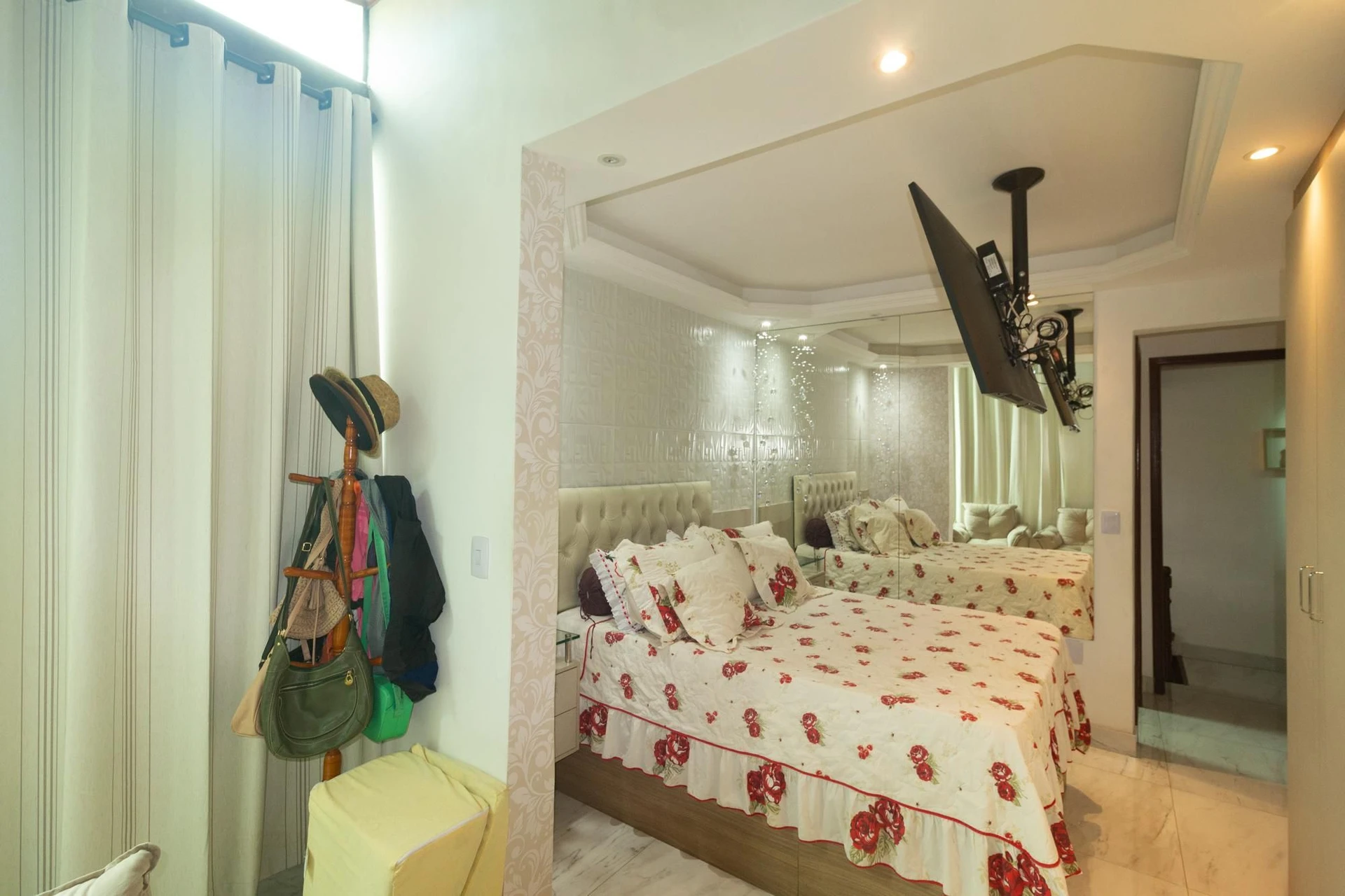Casa mobiliada com 3 quartos e 4 banheiros — photo 21