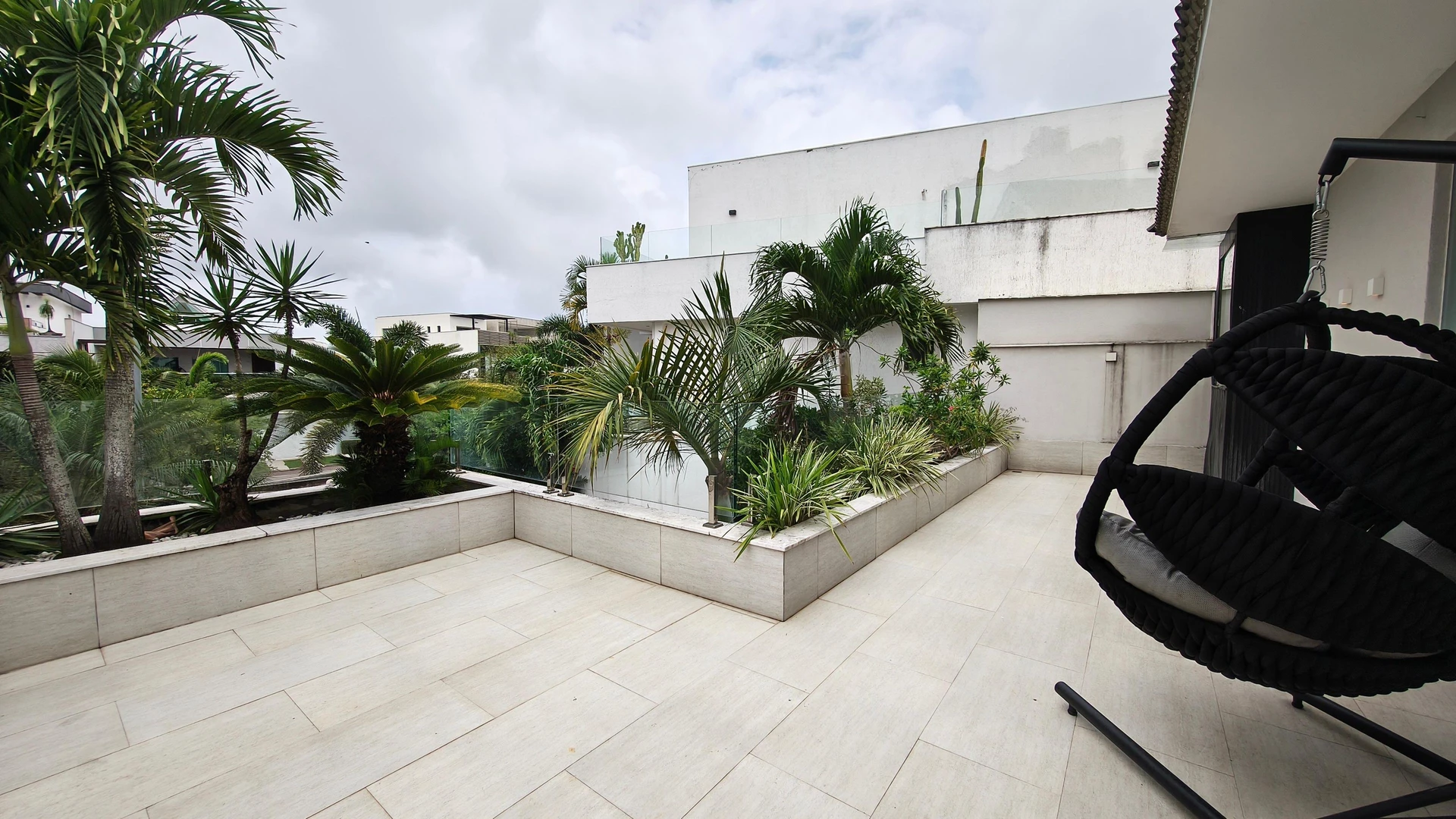 Casa mobiliada, 430 m², com banheira — photo 17