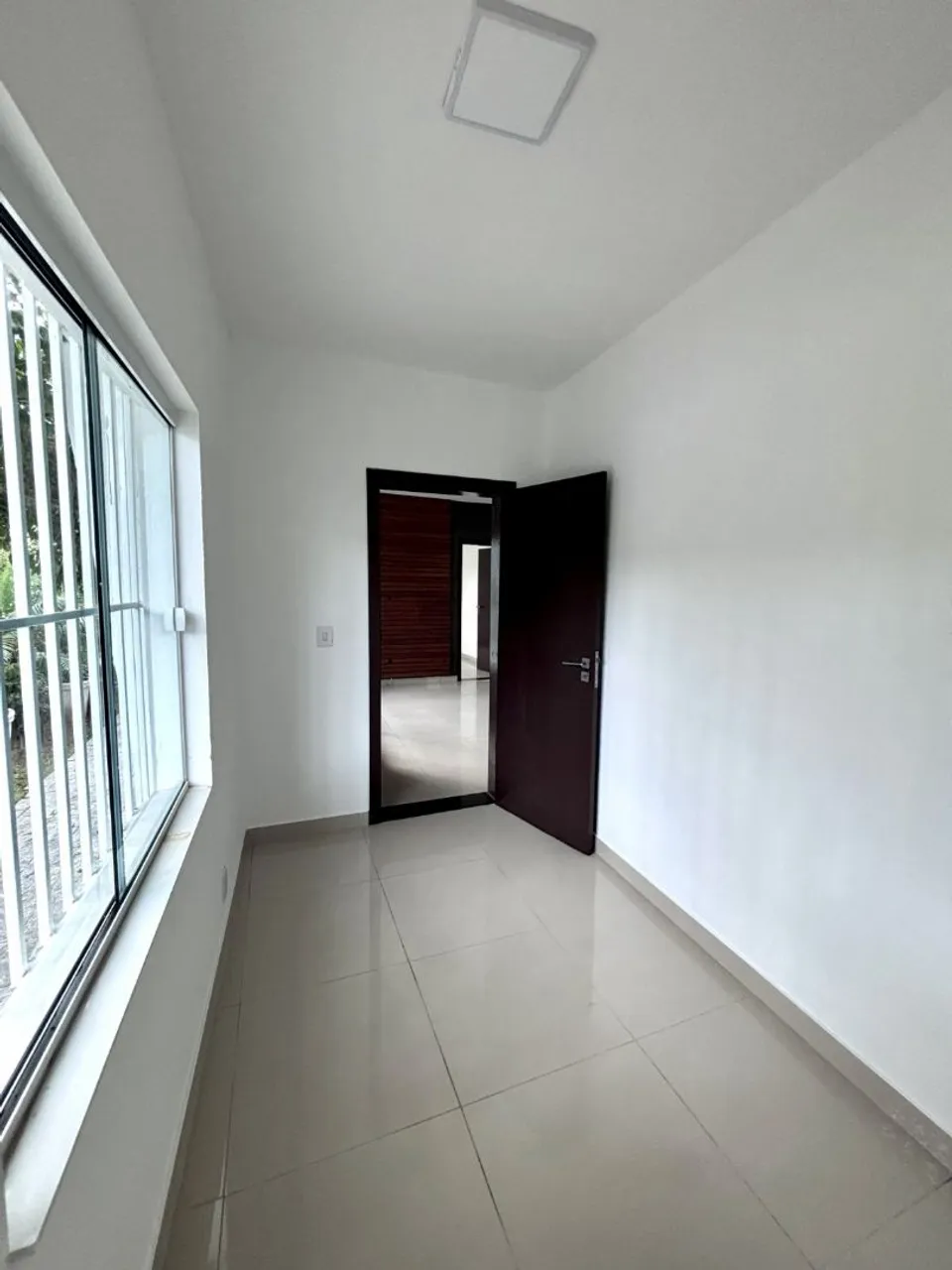 2-bedroom house with a grill on the balcony in Florianópolis — photo 16