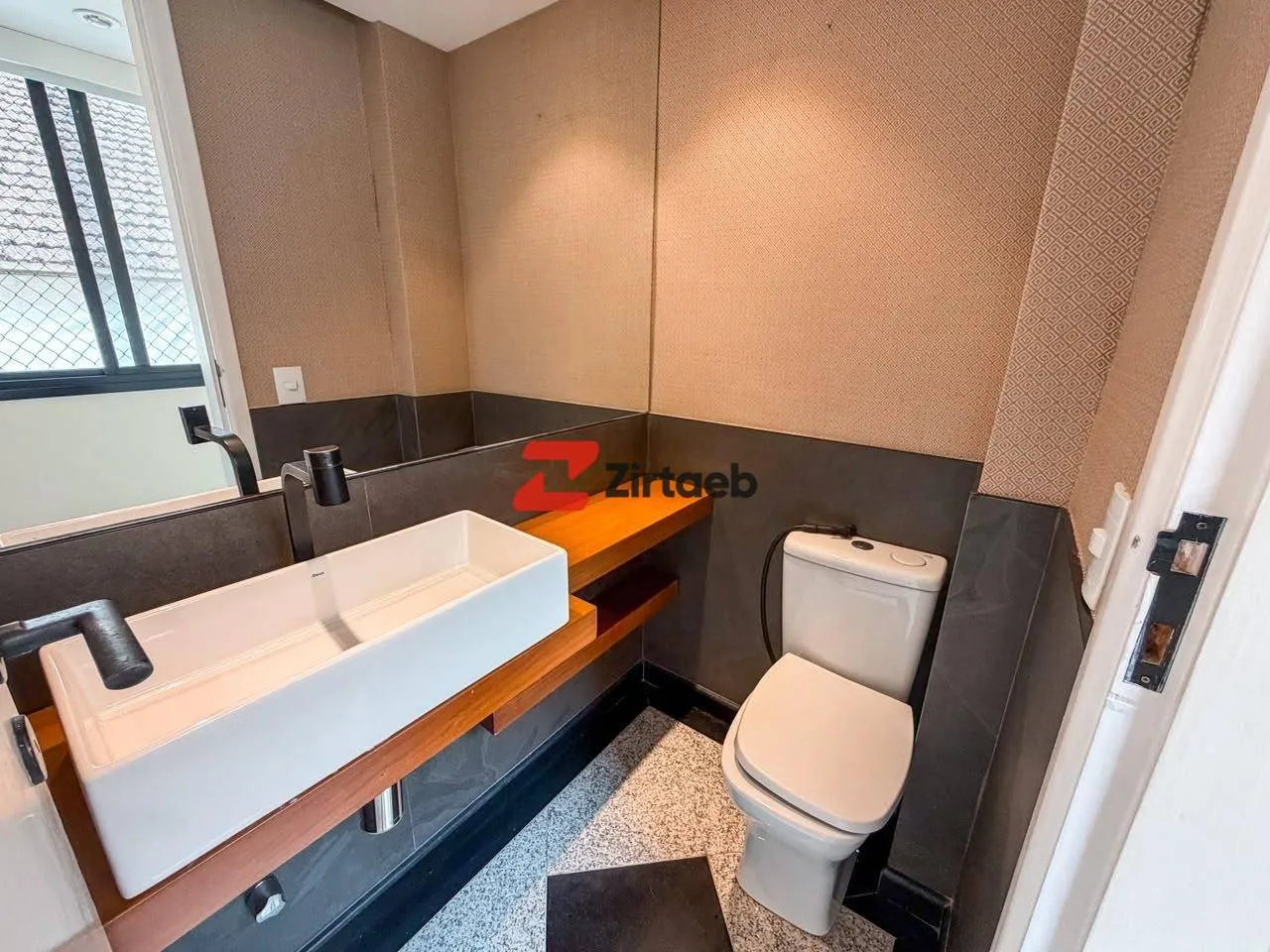 4-bedroom apartment with a walk-in closet in Rio de Janeiro — photo 10