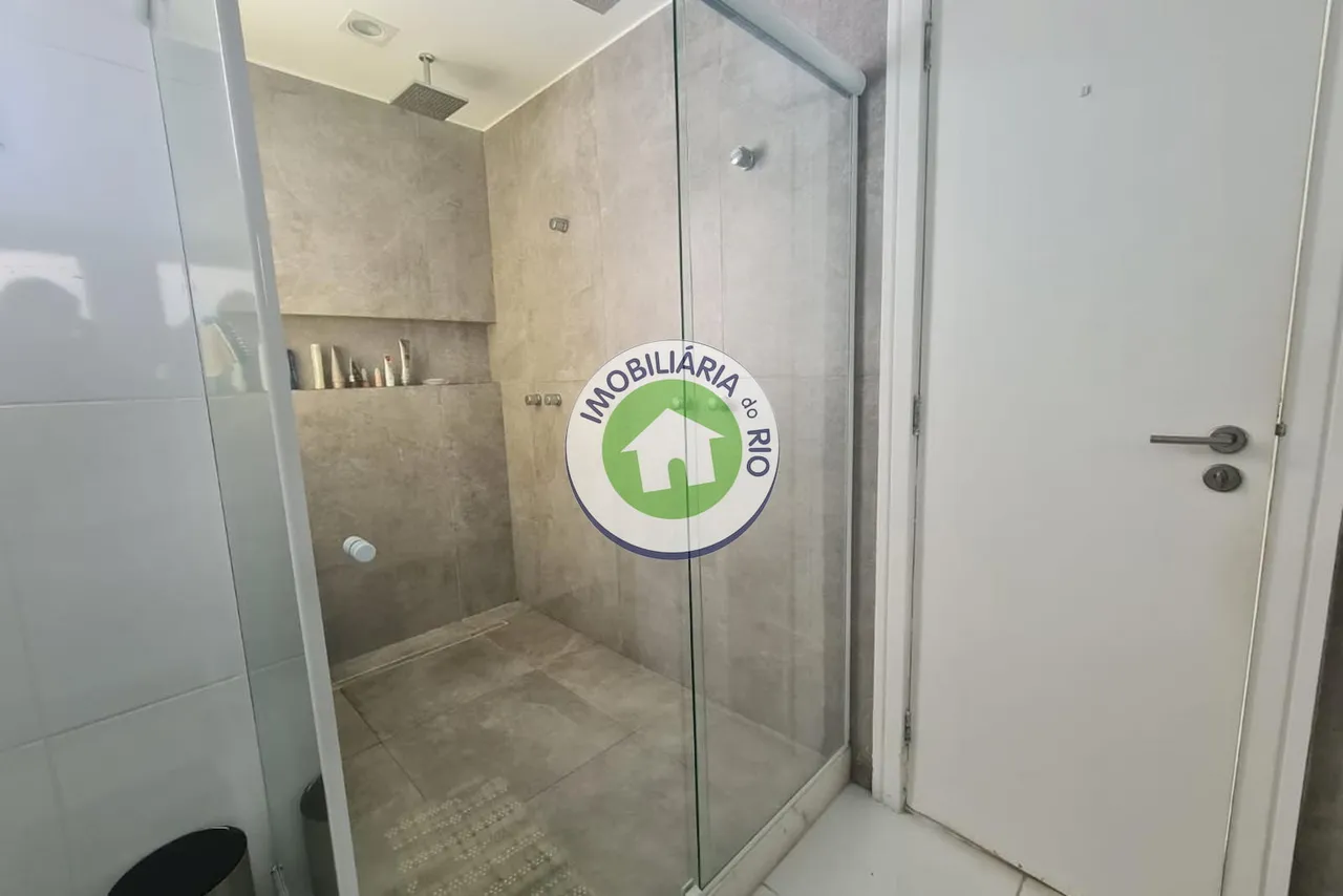Casa triplex com 3 quartos e 5 banheiros — photo 7