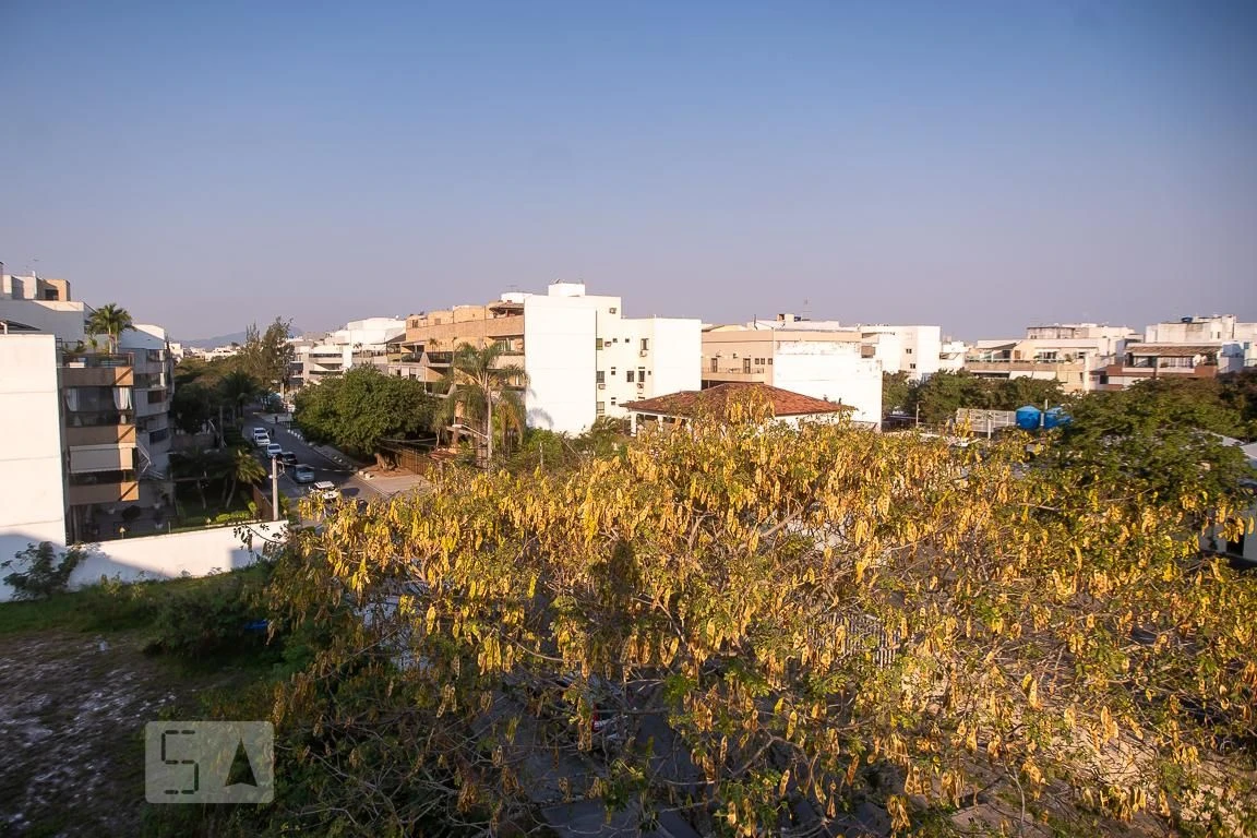 Furnished 3-bedroom apartment with private BBQ — photo 56