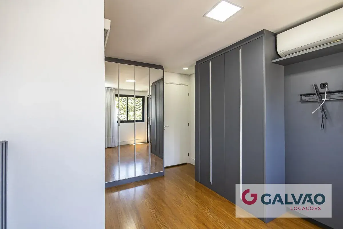 Apartamento mobiliado com 5 quartos e cozinha integrada — photo 35