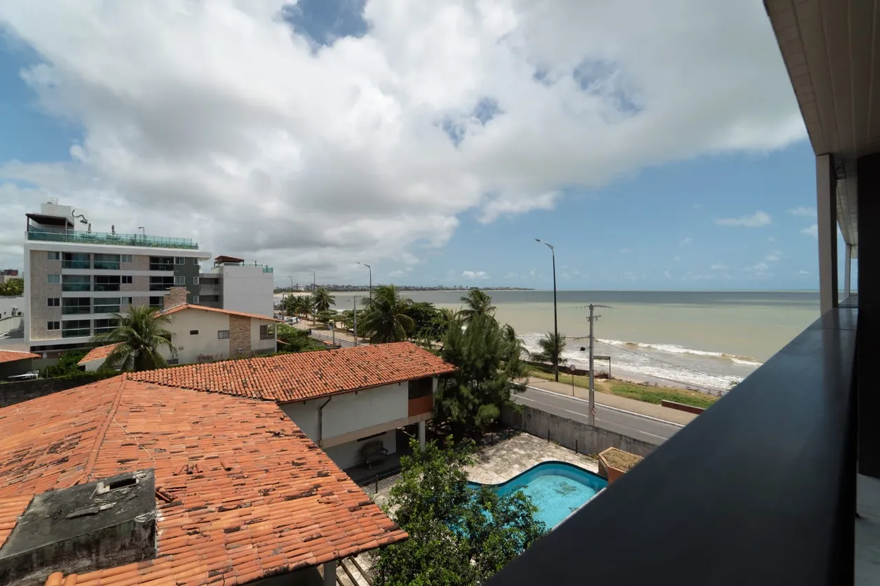Furnished 1-bedroom apartment with balcony and parking — photo 8