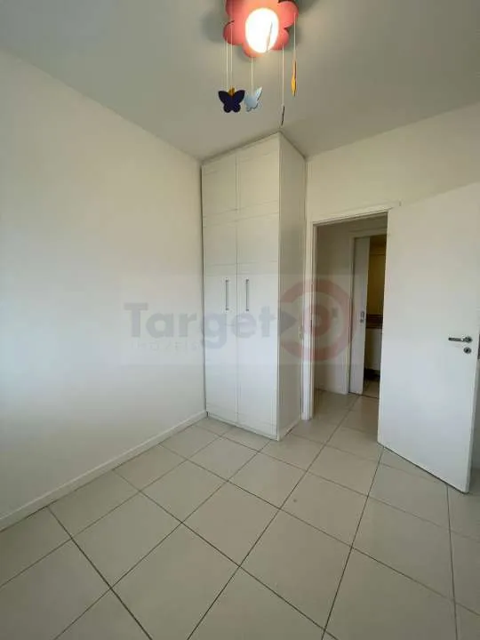 Apartamento com 2 quartos e suíte com banheiro — photo 19