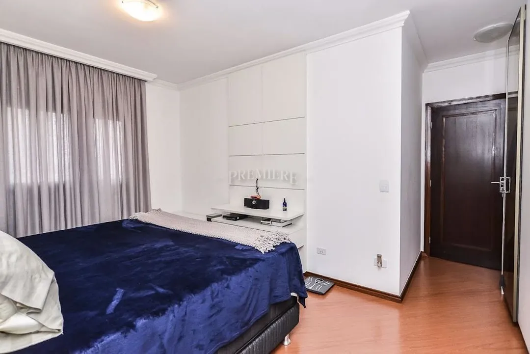 Apartamento com 3 dormitórios e 4 banheiros — photo 36
