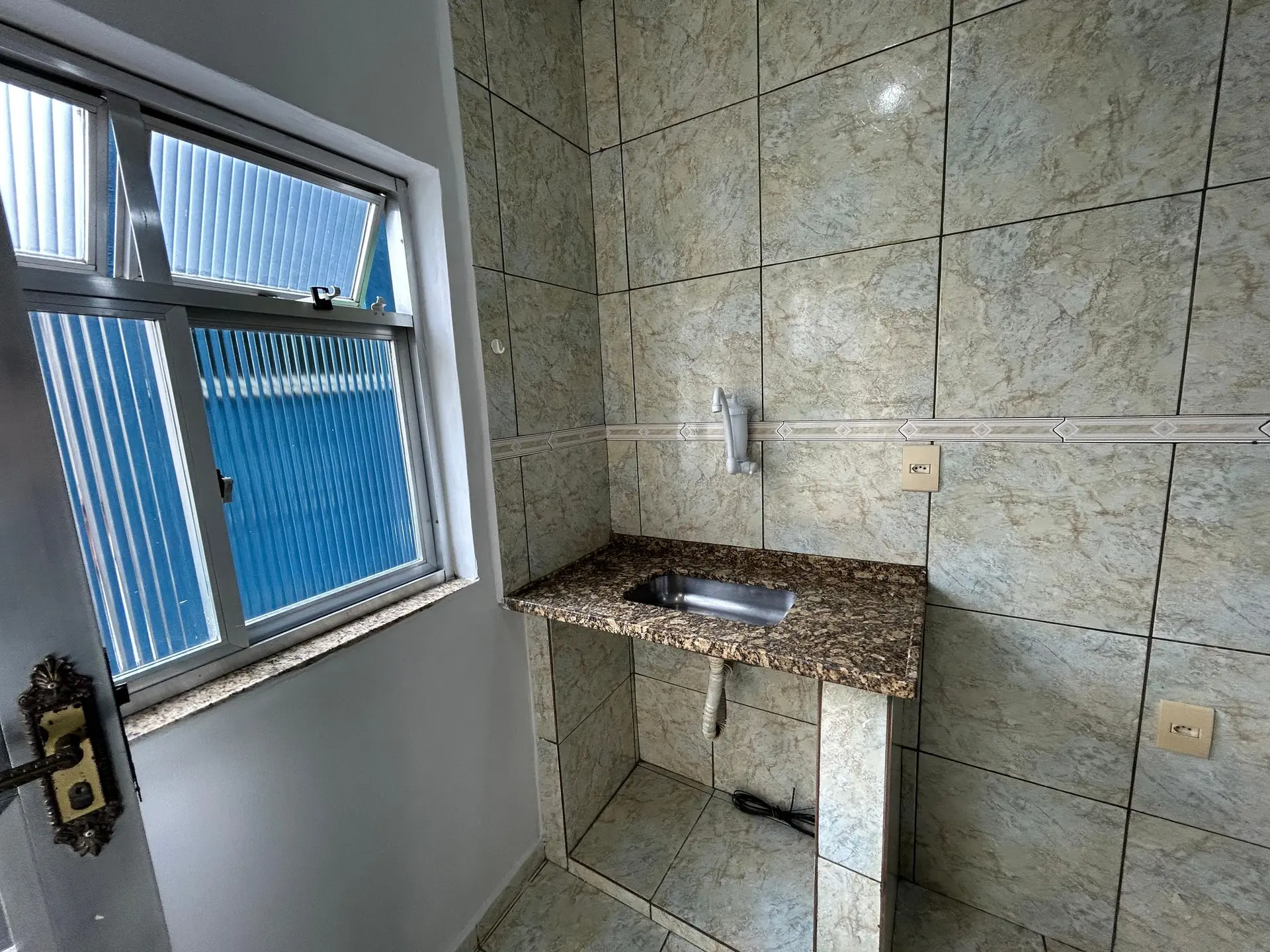House, 40 m², with a grill on the balcony — photo 7
